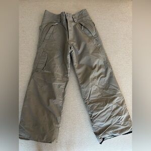 Boys Burton Snow / Ski / Snowboard pants in Beige. Barely worn size 10-11